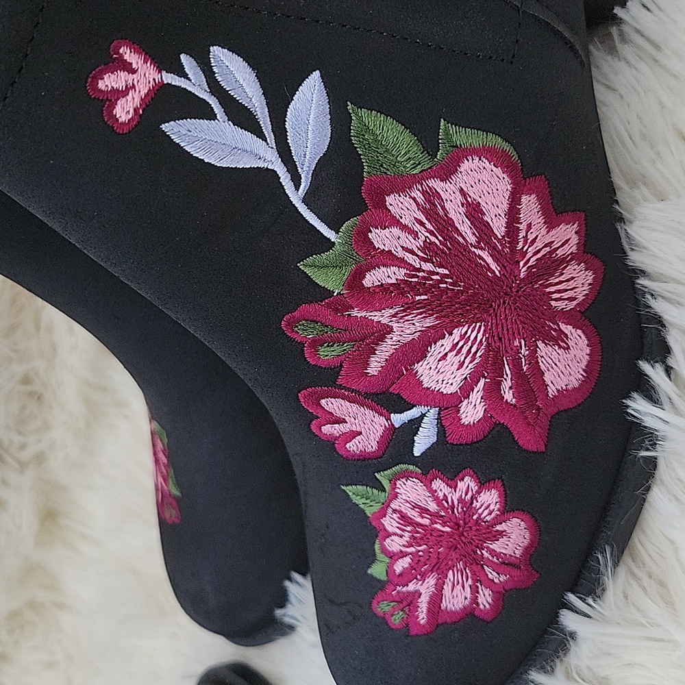 NEW JBU BY JAMBU WOMENS SIZE 6.5 MEMORY FOAM ANKLE BOOT , EMBROIDERED FLORAL . - Picture 8 of 12